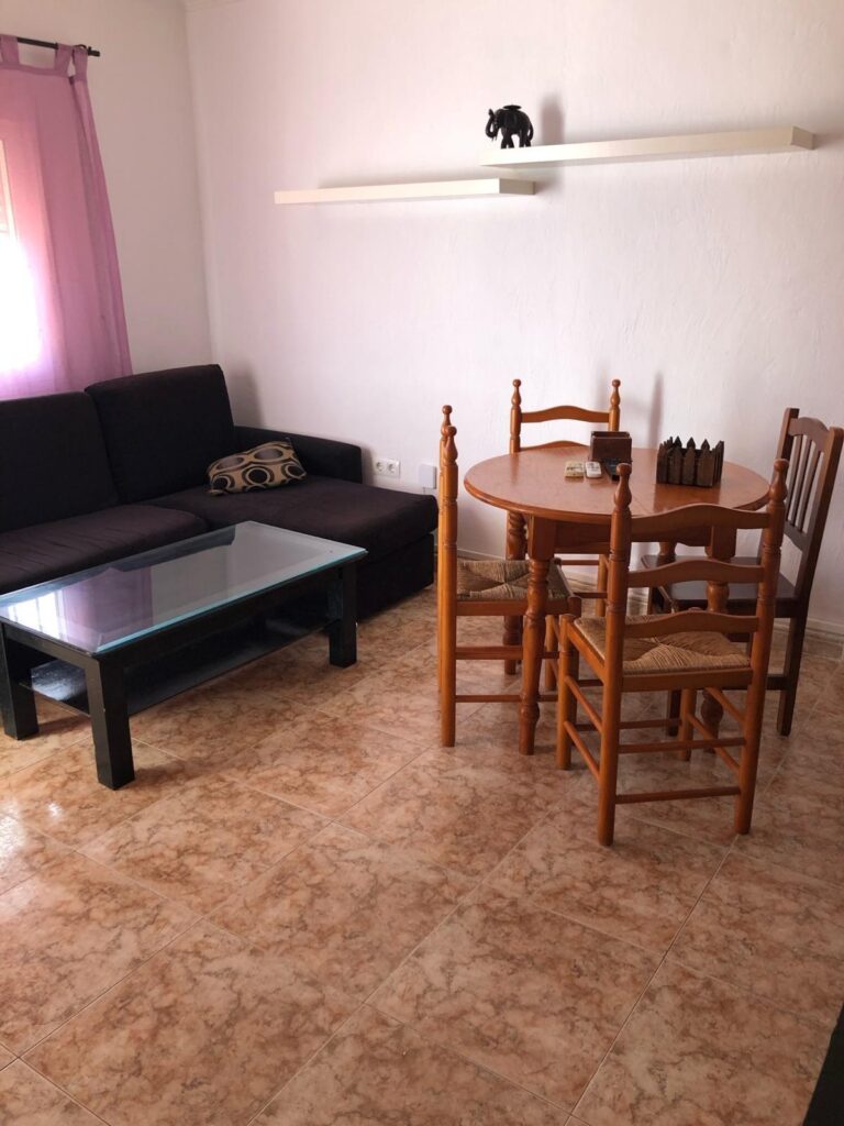 Urokliwy Bungalow niedaleko Zenia Boulevard
