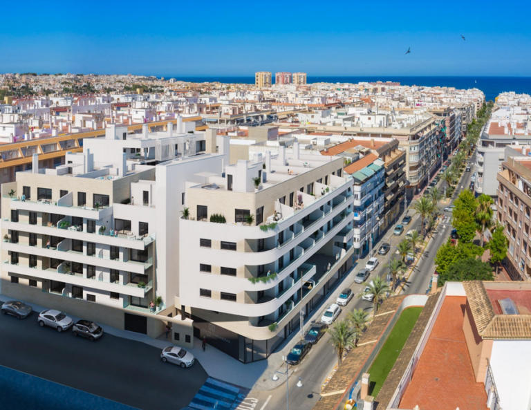 ☀️ Ekskluzywny apartament w sercu miasta Torrevieja 🌴
