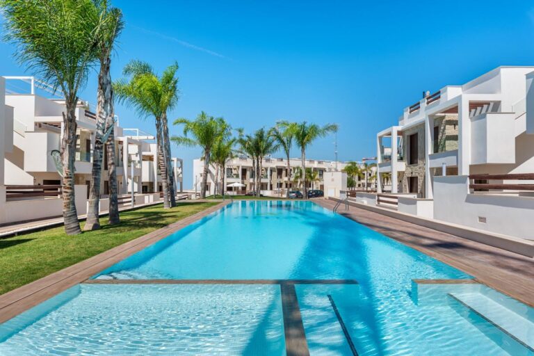 🌴Fantastyczny bungalow w Los Balcones, Torrevieja ✨