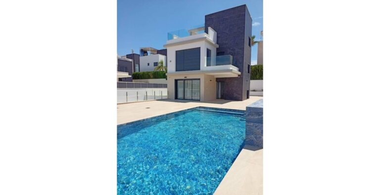🏡 Nowoczesny bungalow w San Miguel de Salinas 💎